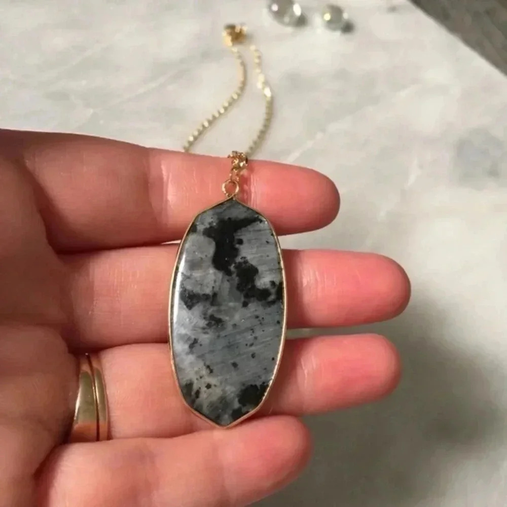 Spectrolite Boho Necklace - Picture 2 of 5